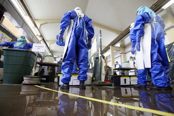 Ebola : un cas confirmé au Royaume-Uni