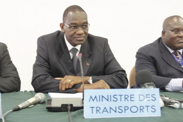 Abidjan: les travaux du train urbain démarrent cette année, annonce ADO