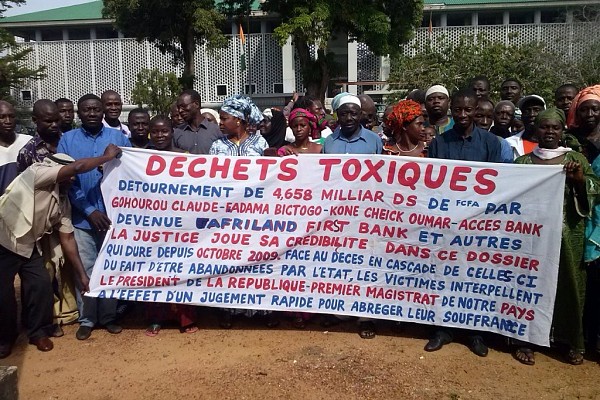 Les victimes des déchets toxiques annoncent un sit-in devant la présidence mardi