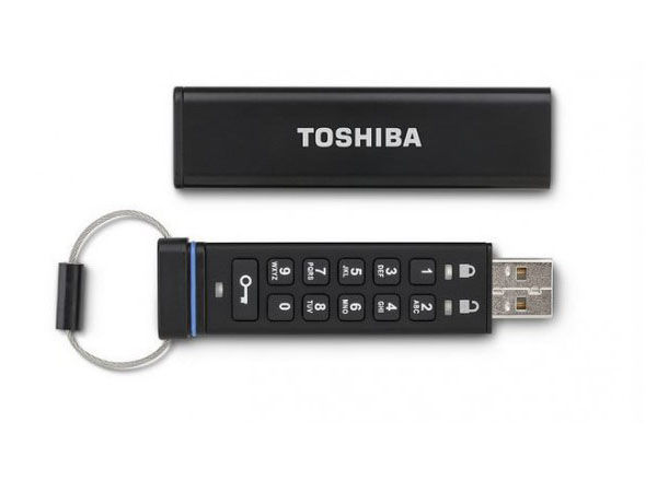 Toshiba met des claviers sur ses clés USB