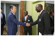 Plébiscité à la tête de la Fédération Ivoirienne de Taekwondo : L’Ambassadeur de Corée, SEM RHEE Yong-Il, félicite BAMBA Cheick Daniel