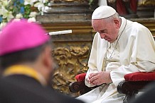 Chili: le pape François a reçu des victimes de prêtres pédophiles