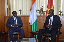 L’Ambassadeur du Burkina à Abidjan encourage les Patrons de presse en ligne dans leurs actions
