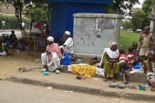 Abidjan chasse ses mendiants