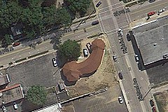 Etats-Unis: Vue du ciel, l'église ressemble à un pénis Etats-Unis: Vue du ciel, l'église ressemble à un pénis