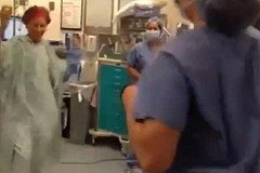 (VIDEO) Elle danse avant de subir l’ablation des deux seins (VIDEO) Elle danse avant de subir l’ablation des deux seins