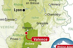 La Drôme et l'Ardèche envahies par d'étranges filaments blancs La Drôme et l'Ardèche envahies par d'étranges filaments blancs