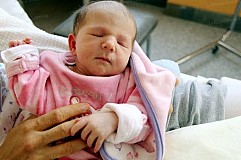 Metz: un bébé naît sur la route de la maternité