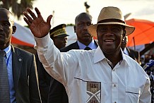 Visite d’Etat à Béoumi : Alassane Ouattara lance les travaux de réhabilitation du pont sur le Bandama