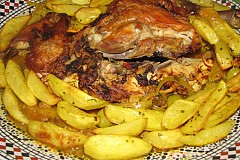 Pomme de terre au poulet.