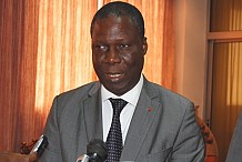 2ème édition du prix Atouuu pour la réconciliation : le ministre de la Culture et le maire Bendjo apportent leur soutien à Zié Coulibaly