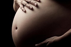 Née sans vagin, une Africaine tombe enceinte après une fellation.