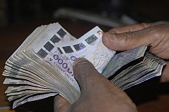 Trois Africains parmi les 300 plus riches du monde. Trois Africains parmi les 300 plus riches du monde.