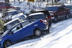 Etats-Unis: Le chirurgien marche 10 km en pleine tempête de neige pour sauver une vie Etats-Unis: Le chirurgien marche 10 km en pleine tempête de neige pour sauver une vie