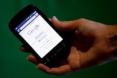 Fausse configuration Internet sur mobile, nouvelle trouvaille des ‘’brouteurs’’ en Cote d'Ivoire. Fausse configuration Internet sur mobile, nouvelle trouvaille des ‘’brouteurs’’ en Cote d'Ivoire.