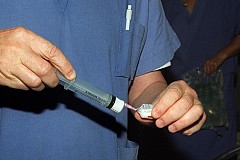 Canada: 10 ans de prison pour un anesthésiste violeur
Canada: 10 ans de prison pour un anesthésiste violeur