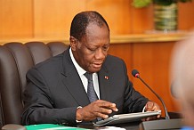 Alassane Ouattara signe une ordonnance pour en finir avec les mutineries