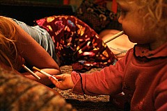 Les photos dérangeantes d'une petite fille de 2 ans vivant avec ses parents drogués Les photos dérangeantes d'une petite fille de 2 ans vivant avec ses parents drogués