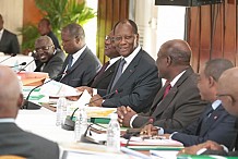 Alassane Ouattara et ses ministres tirent les enseignements « négatifs ou positifs » des actions gouvernementales 