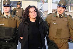 Elle démembre et fait mijoter son compagnon Elle démembre et fait mijoter son compagnon