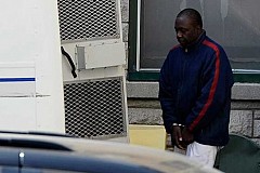 Canada: Un ''voyant'' Africain accusé de sorcellerie à Quebec Canada: Un ''voyant'' Africain accusé de sorcellerie à Quebec