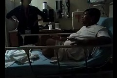 Elle se rend à l’hôpital pour un orgasme interminable Elle se rend à l’hôpital pour un orgasme interminable