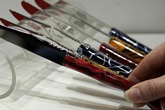 Russie : il découpe sa femme et ses deux enfants de 2 et 3 ans en morceaux Russie : il découpe sa femme et ses deux enfants de 2 et 3 ans en morceaux