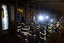 (Photos) Un métro déraille à New York, 19 blessés