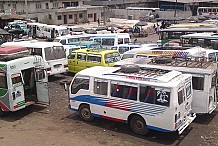 Abidjan: Pour 25 FCFA une quinzaine d’apprentis gbaka s’affronte. Ce qui s’est passé