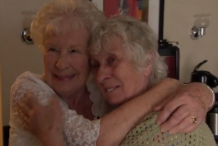 Jumelles réunies après 78 ans de séparation