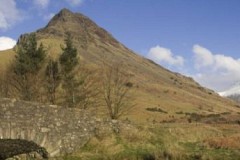 Grande-Bretagne: Il vend une montagne pour payer le fisc