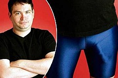 Jonah Falcon, l'homme au plus grand pénis du monde (24,13 cm... au repos) en fait don à la science