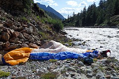 Berne: Un parapentiste se tue en tombant dans le lac Berne: Un parapentiste se tue en tombant dans le lac