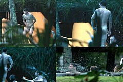Les Croates nus à la piscine