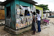 La politique et la justice se disputent la Une de la presse ivoirienne 