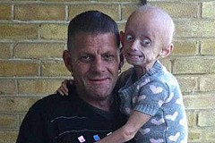 Il vole l’argent destiné à réaliser le rêve de sa fille gravement malade Il vole l’argent destiné à réaliser le rêve de sa fille gravement malade