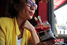 Chine: Une boisson « poche de sang » servie dans un café