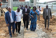 Avant la visite du premier ministre, le Dr. Raymonde GOUDOU COFFIE s’est rendue  sur le site de la médecine nucléaire