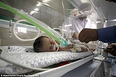 Fillette miraculée à Gaza: les médecins la mettent au monde par césarienne alors que la mère a été tuée