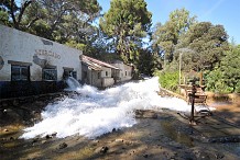 (Vidéo) et (Photos) Inondation de 30 millions de litres à Los Angeles!