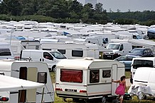 France: Un enfant de 2 ans tue sa mère en l’écrasant avec la voiture