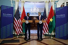 Le président Compaoré face à la presse à Washington : « il n’y a pas d’institutions fortes sans hommes forts »