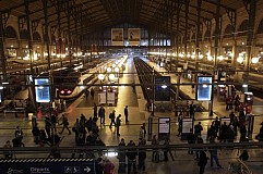 Elle accouche au beau milieu de la Gare du Nord