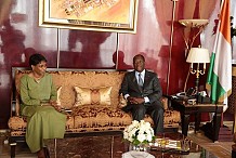 Le Chef de l’Etat a échangé avec la Représentante Spéciale du Secrétaire Général des Nations Unies en Côte d’Ivoire.