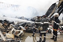 Zone industrielle de Yopougon : Un grave incendie cause d’énormes dégâts matériels et financiers