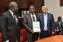 Signature de la convention entre l’ADDR, la FNISCI, la CCIL-CI et des collectivités locales pour la mise en place d’un dispositif d'assainissement