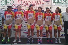 Découvrez le maillot très osé de l’équipe féminine colombienne de cyclisme Découvrez le maillot très osé de l’équipe féminine colombienne de cyclisme