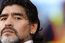 Diego Maradona filmé en train de frapper son ancienne compagne de 24 ans! 