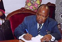Côte d’Ivoire: l’ancien ministre Paul Akoto Yao signe son retour au PDCI