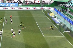 (Vidéos) Le penalty à deux, ça marche!